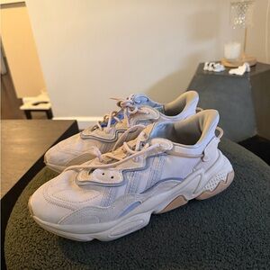 adidas Women's Sneakers in Light Blue and Beige